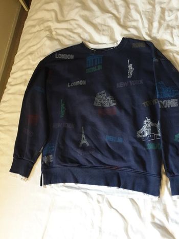Sweat garçon effet de superposition marque Zara taille 12 ans