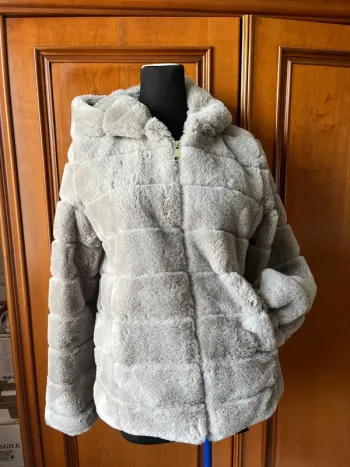 Veste peluche belle copine TM