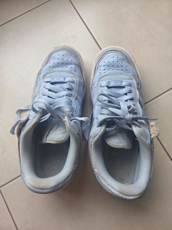 Basket Nike taille 38 - photo numéro 3