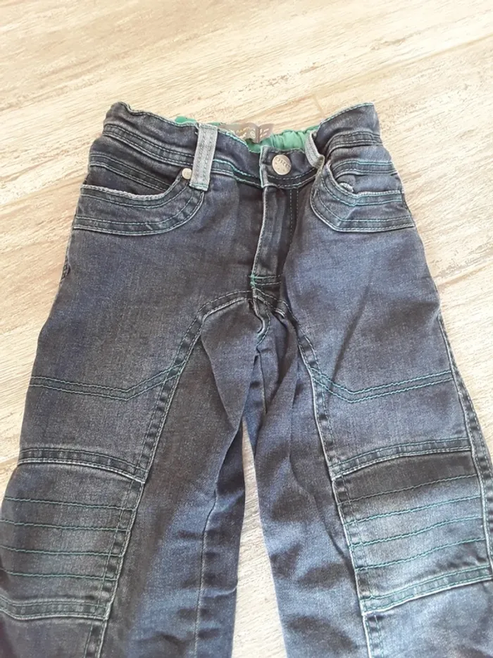 Jean 3 ans (98 cm ) - photo numéro 2
