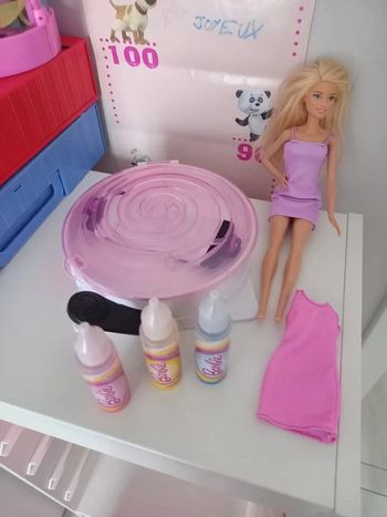 Atelier couleurs barbie