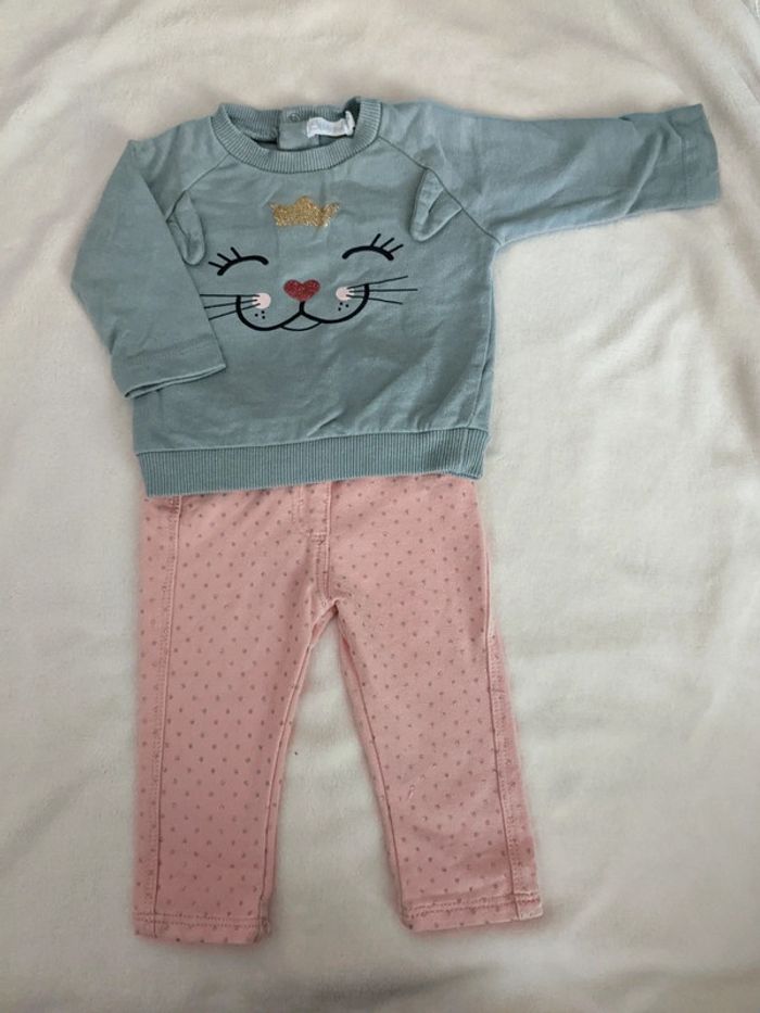 Ensemble sweat et pantalon élastique