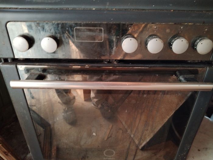 Cuisinière électrique noire Scholtes occasion sur Lisses 91 - photo numéro 2