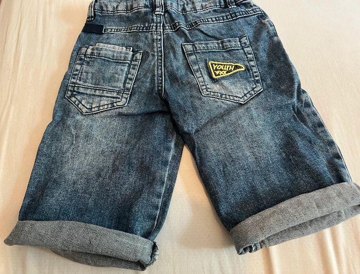 Short garçon smiley - photo numéro 6