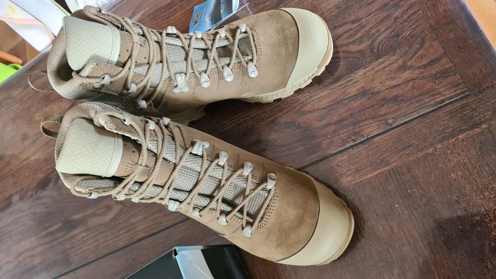 Chaussures de randonnée - photo numéro 5