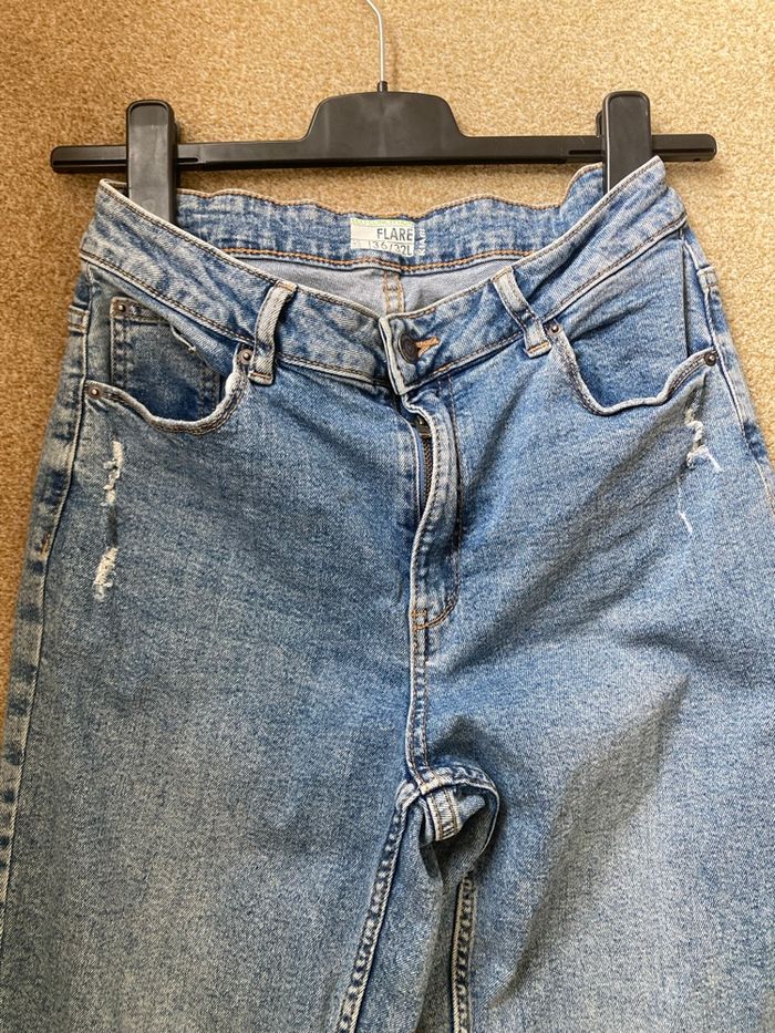 Jean femme évasé kiabi - photo numéro 4