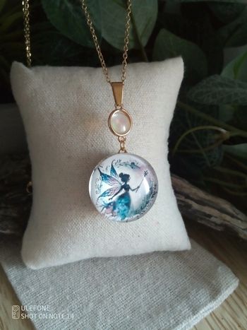 Collier réversible médaillon elfique et connecteur nacre