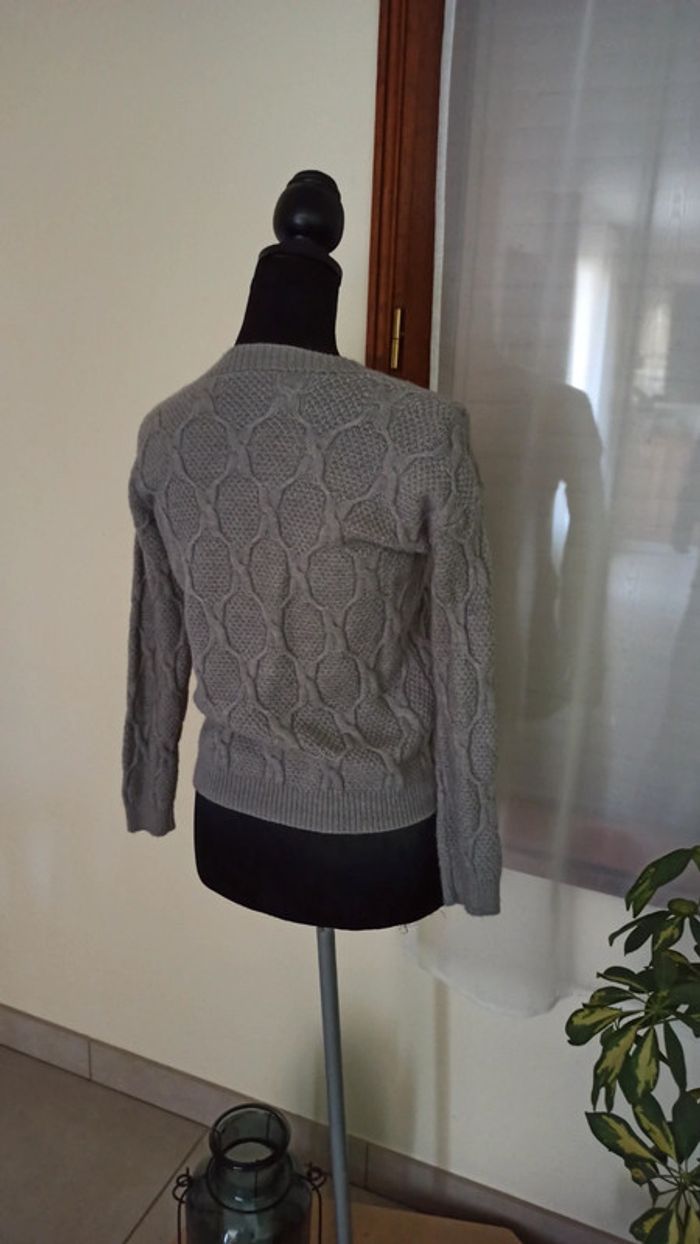 Pull gris - photo numéro 2