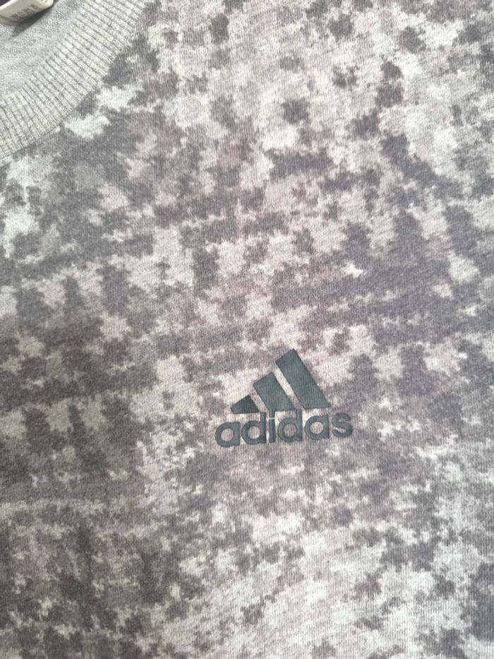Tee shirt gris moucheté adidas taille S - photo numéro 3