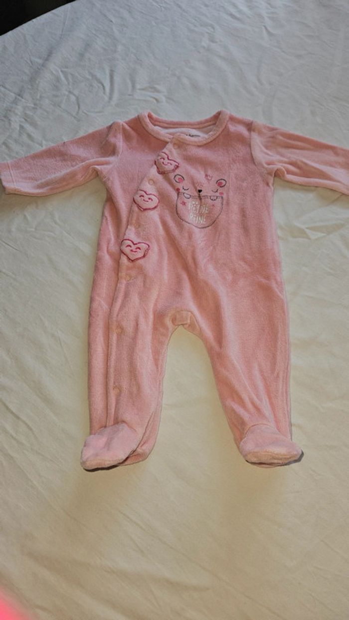 Lot de 2 pyjamas fille- Taille 1 mois - Tout doux et adorables! - photo numéro 4