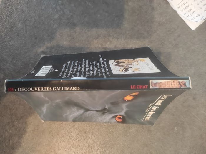 Les neuf vies du chat Laurence Bobis Découvertes Gallimard 1995 - photo numéro 2