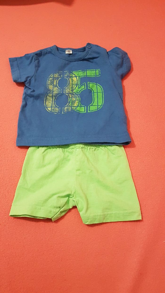 Ensemble short