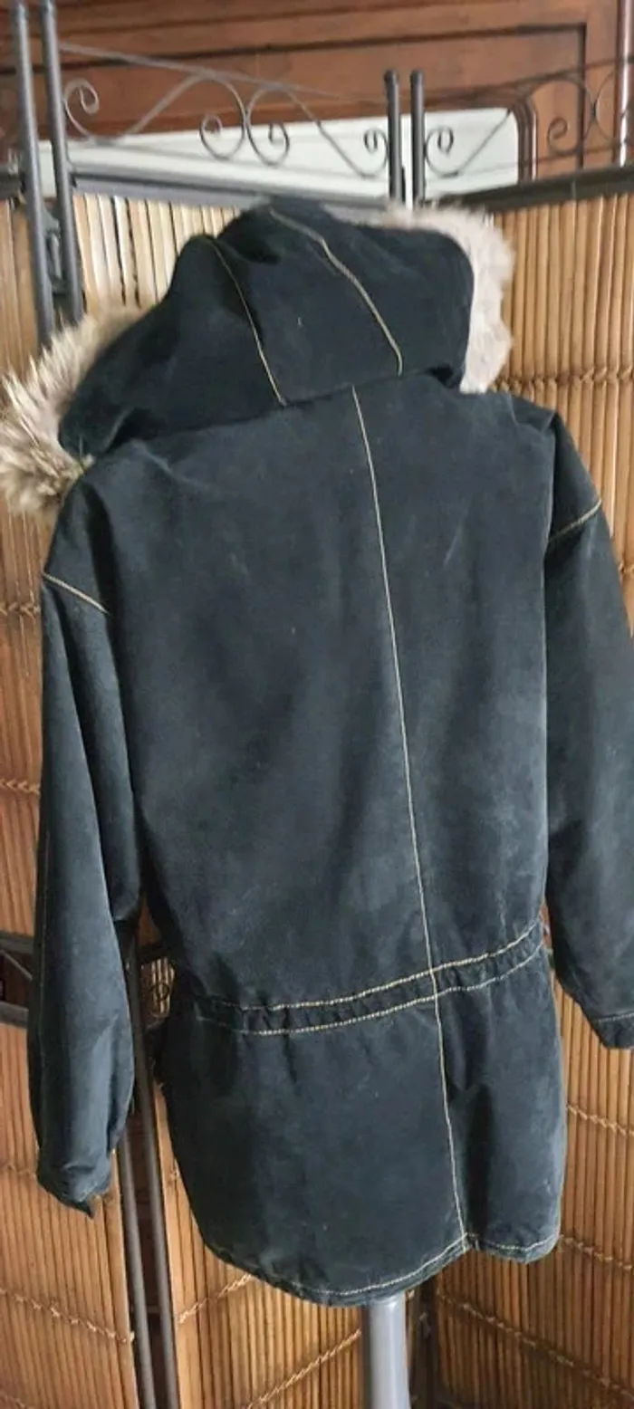 Blouson femme cuir noir "RT International" taille L - photo numéro 2