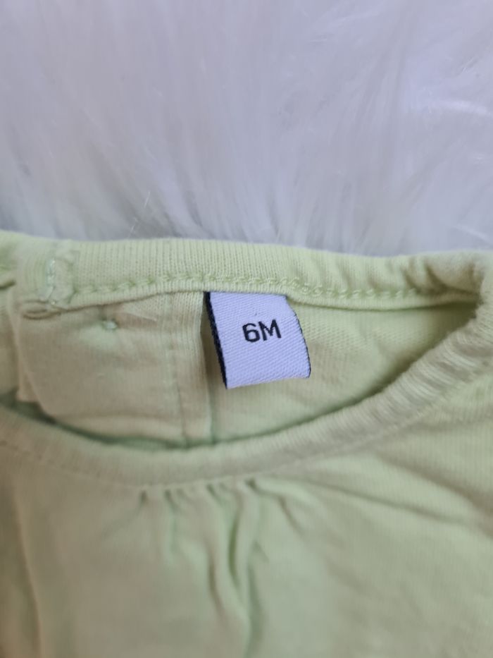 Tee-shirt vert - photo numéro 2