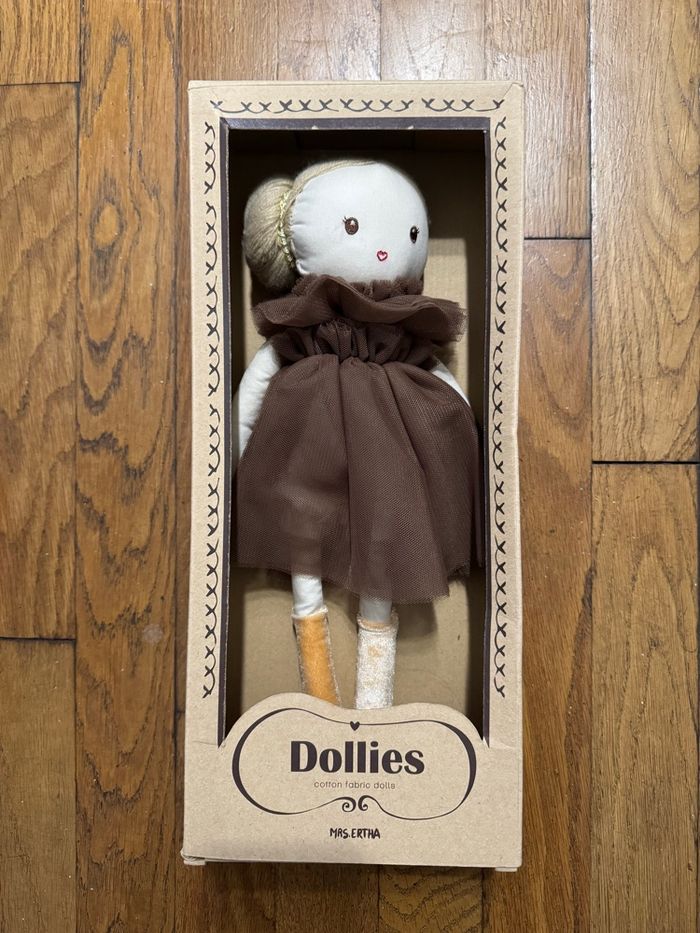 Poupée chiffon en tissu Maggie Lu Mrs Ertha Neuf