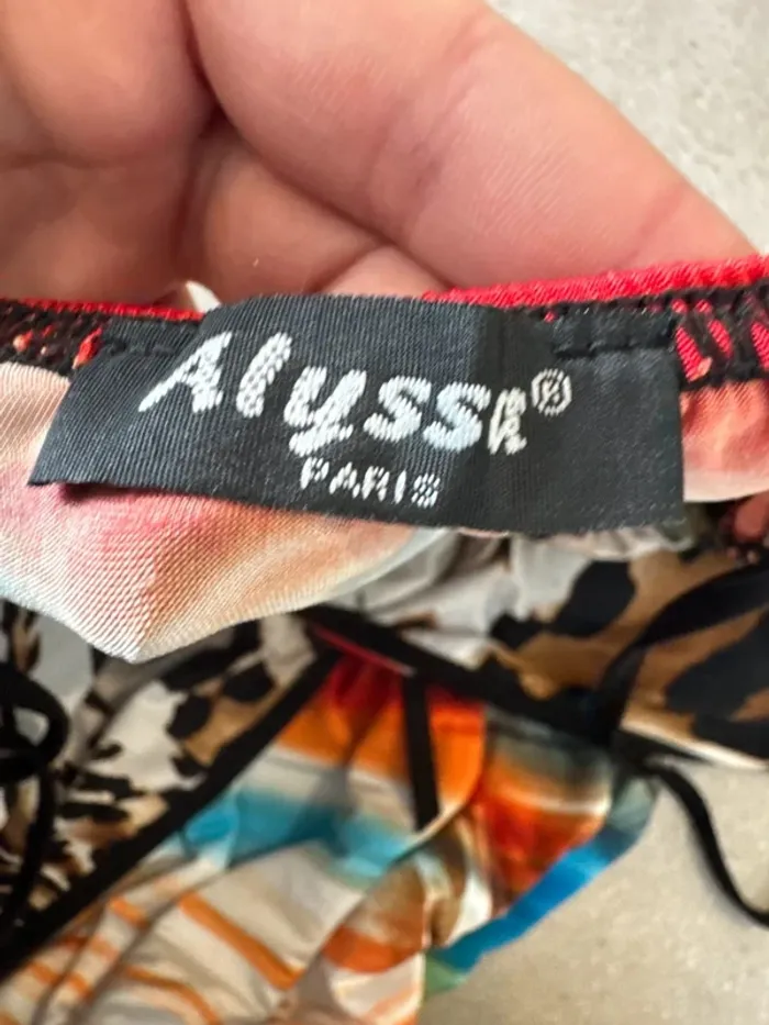 Robe multicolore Alyssa Paris, très bon état taille unique - photo numéro 2