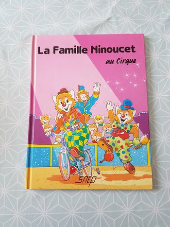 La famille Ninoucet au cirque de A. Zip