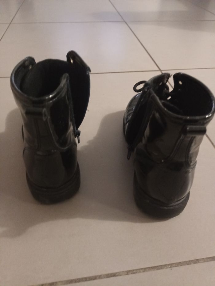 Bottines noires pailletées taille 34 - photo numéro 2