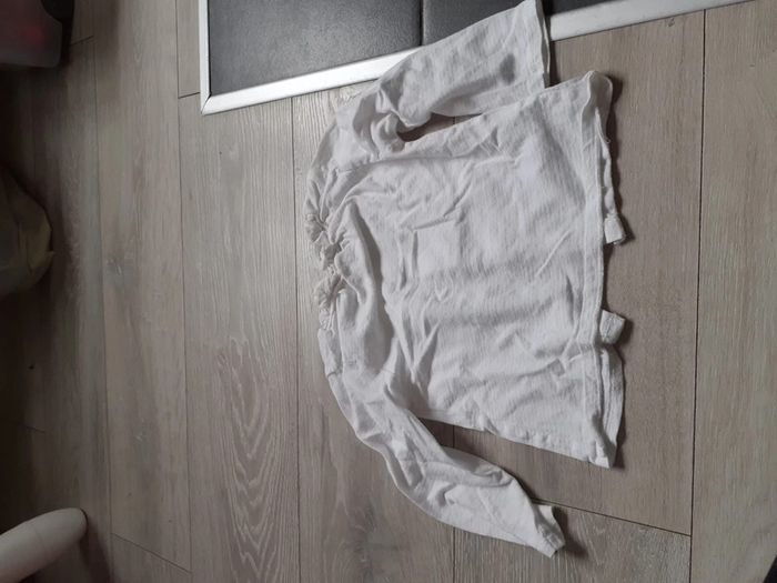 Blouse blanche manches longues Kiabi, taille 2 ans, peu mise