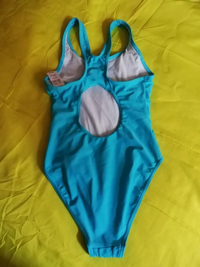 Maillot de bain une pièce - photo numéro 2