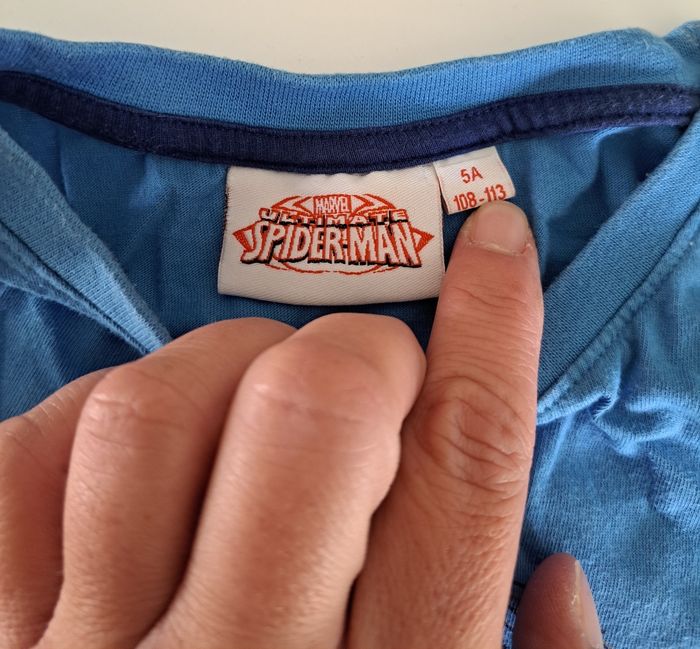 Débardeur Spiderman garçon 5 ans TBE - photo numéro 5