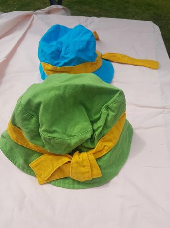 Lot de 2 Chapeaux Fille Neufs taille 53 cm