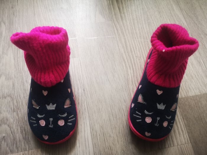 Pantoufle chaussette fille 24 - photo numéro 2