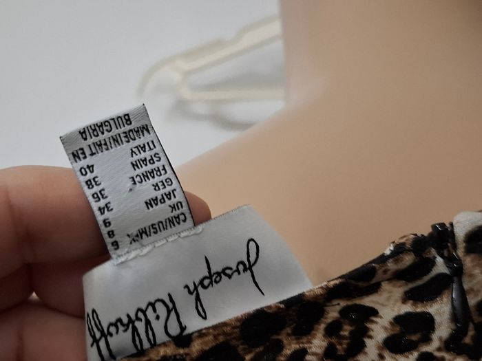 Robe léopard joseph ribkoff taille 36 en très bon état - photo numéro 6