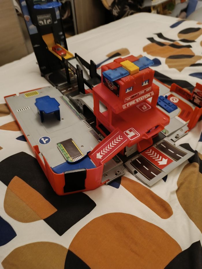 Camion de pompier pliable - photo numéro 3