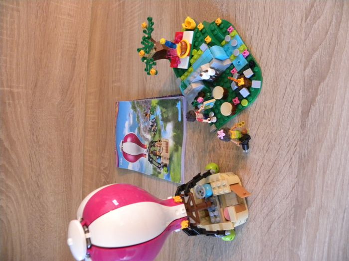 LEGO Friends - la montgolfière d'heartlake city 41097 - photo numéro 3
