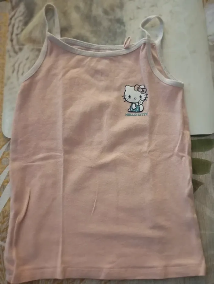 Débardeur fines bretelles hello Kitty 2/4 ans