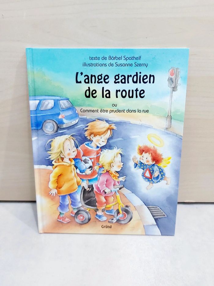 🌺 Livre : L'ange gardien de la route GRUND