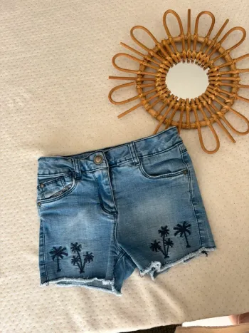 Short 7 ans