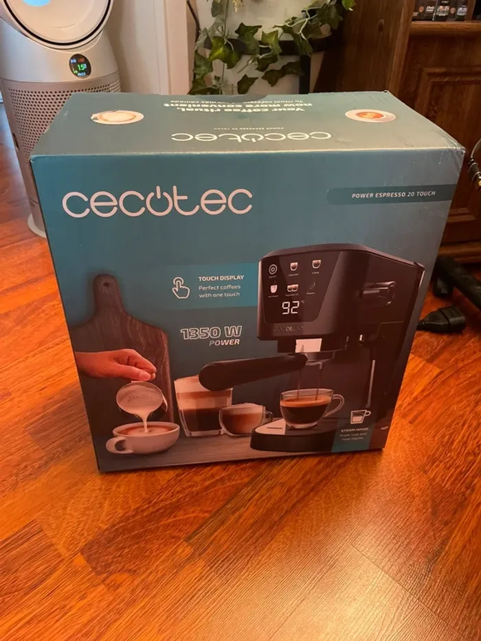 [NEUF] Cecotec Power Espresso 20 Touch, Machine à expresso et cappuccino - photo numéro 2