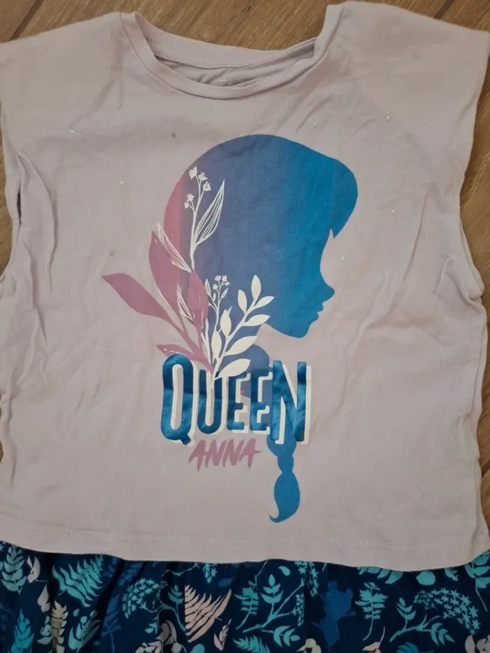 Ensemble jupe et t-shirt manches courtes reine des neiges 4 ans très bon état - photo numéro 3