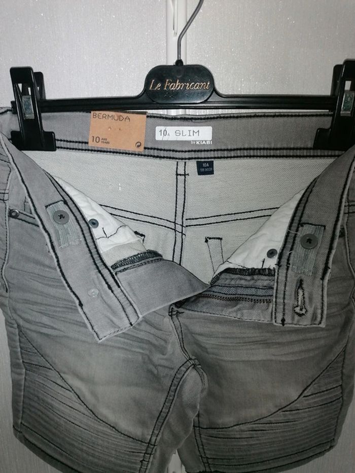 Bermudas slim confort 10ans 138.143cm Neuf Étiqueté - photo numéro 4