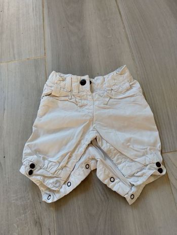 Short 3 mois
