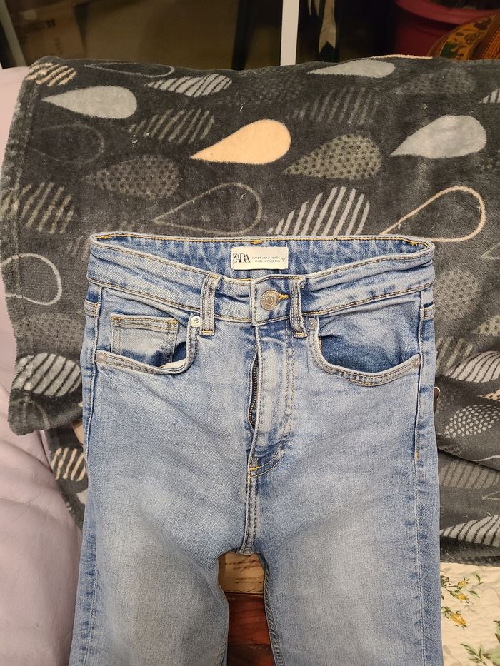 Vend jean - photo numéro 3