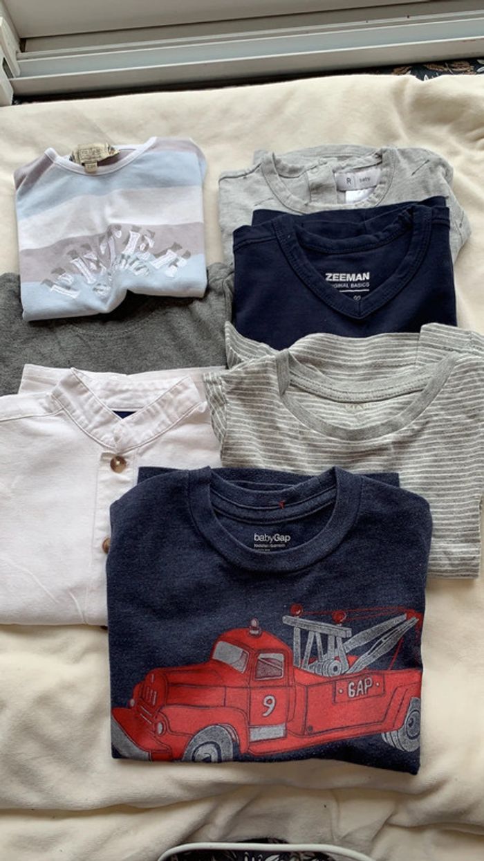 Lot t-shirts 24 mois