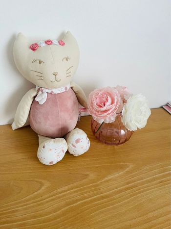 Chat musical de chez Rose & Lili de la marque Trois Kilos Sept