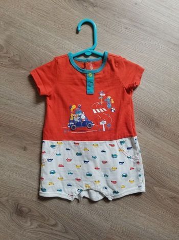 Barboteuse / Combi short 6 mois