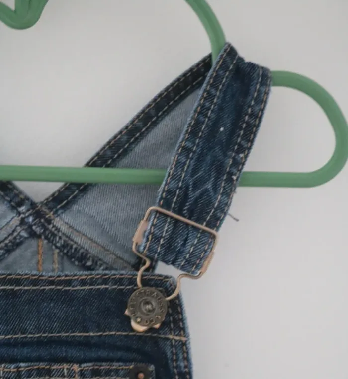 Ensemble chemise Kiabi et salopette Levi's 6 mois - photo numéro 4