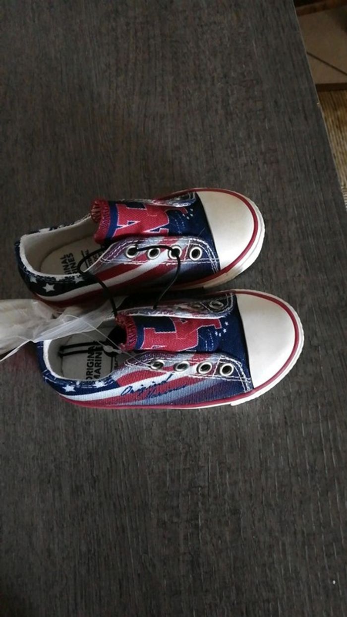 Chaussures garçon taille 21 - photo numéro 3