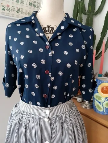 Chemise vintage marine motifs écrus Daniel Hechter