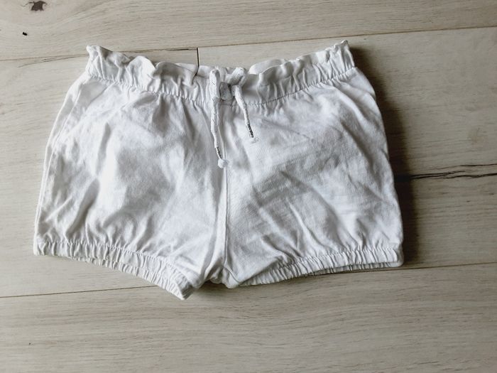 Vêtement bébé fille short blanc Vert Baudet 18 mois