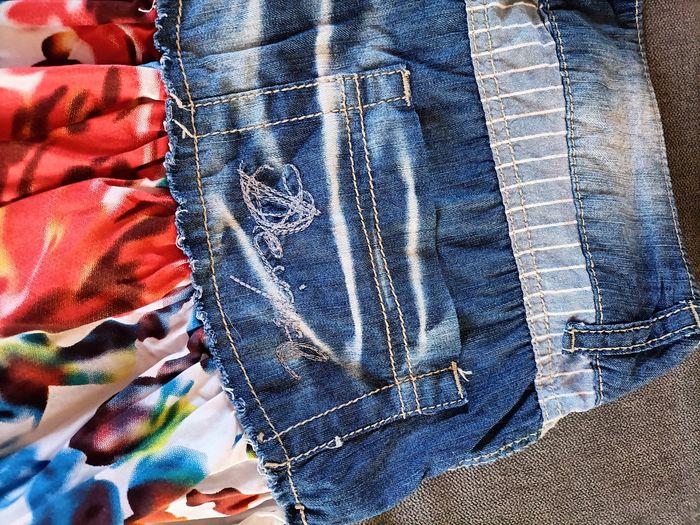 Jupe courte Desigual taille 34 - photo numéro 5