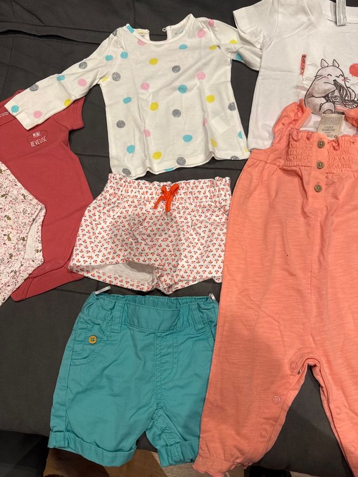 Lot été 6 mois - photo numéro 2