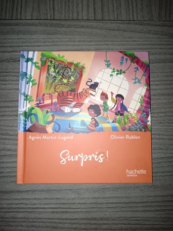 Livre "surpris"