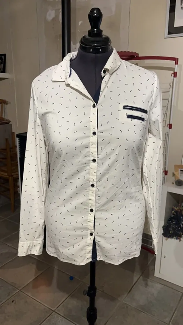 Chemise