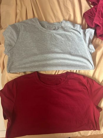 Lot de deux t shirt femme taille XL